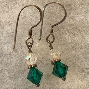 Vtg Handcrafted artisan crystal green & white dangle earrings Sterling silver